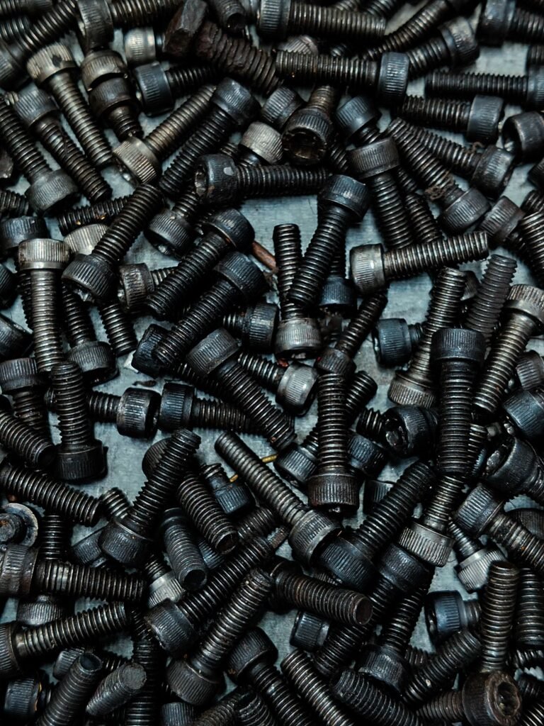 Self-tapping screws